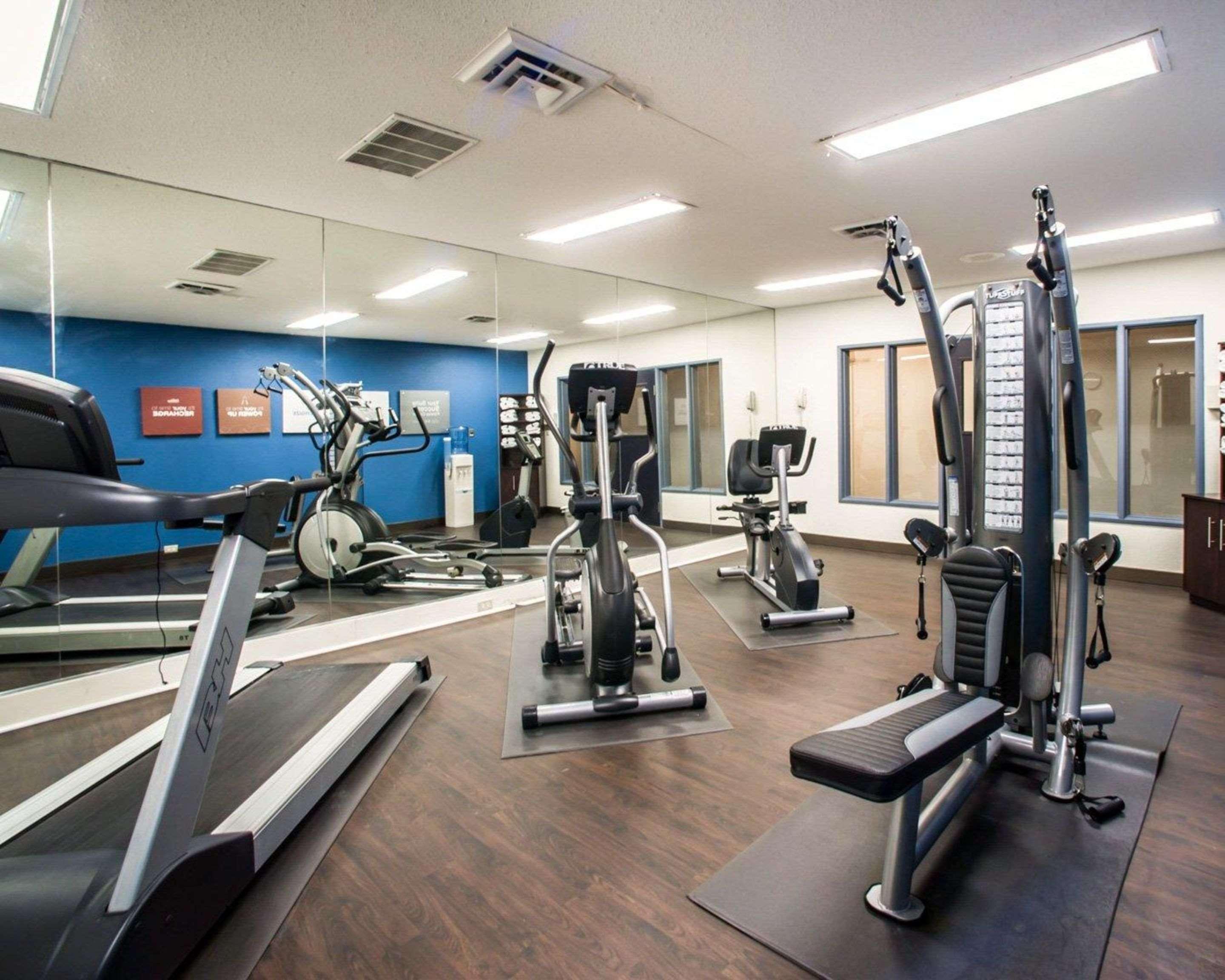 Comfort Suites Nashville Airport - Bna Bagian luar foto