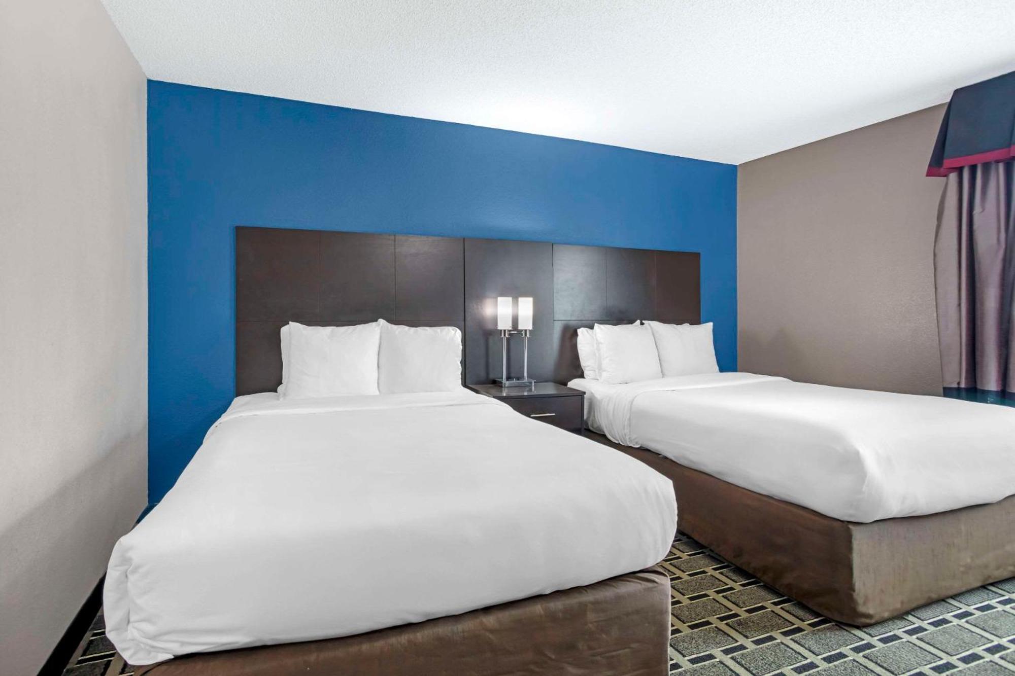 Comfort Suites Nashville Airport - Bna Bagian luar foto