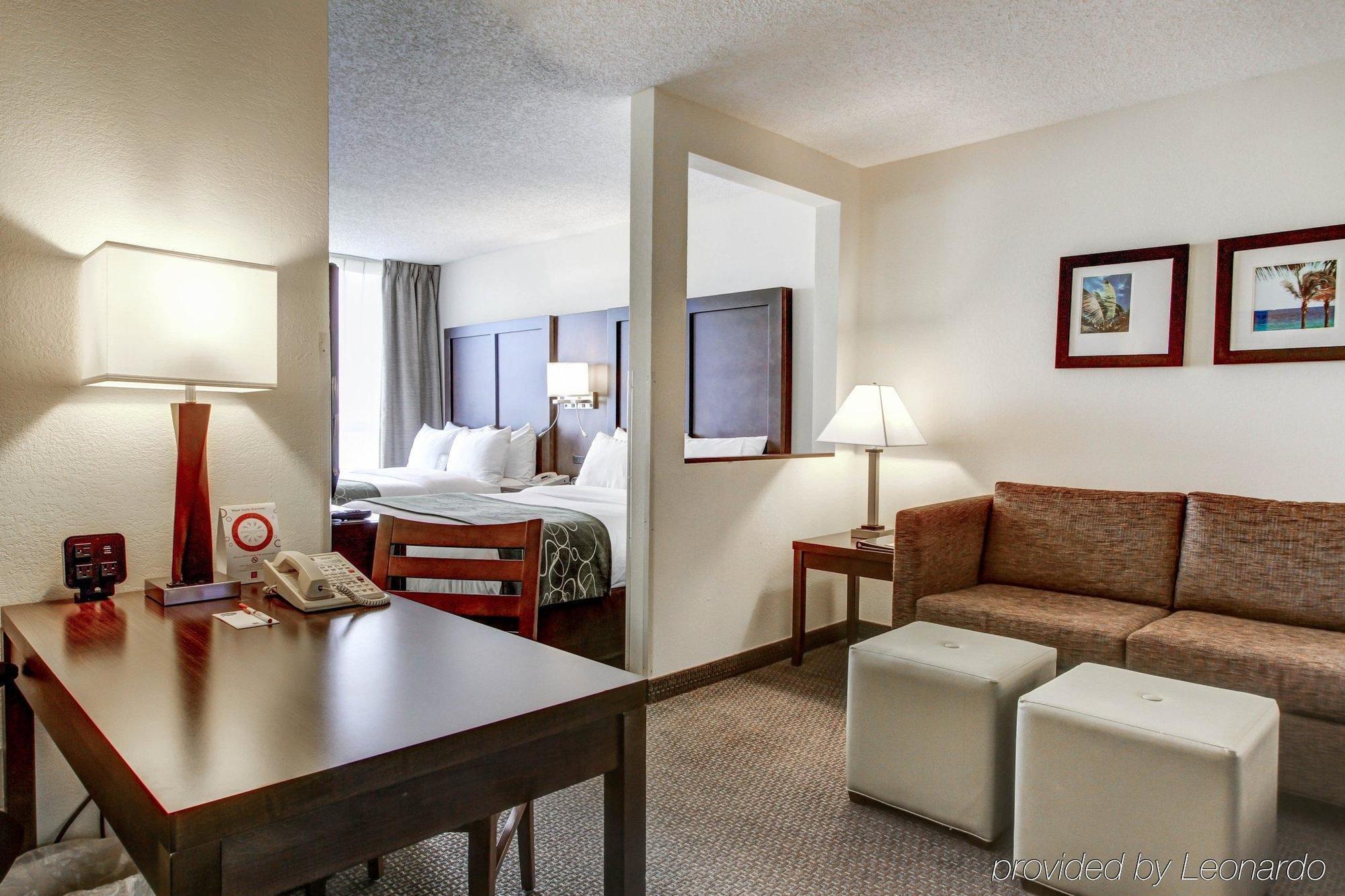 Comfort Suites Nashville Airport - Bna Bagian luar foto