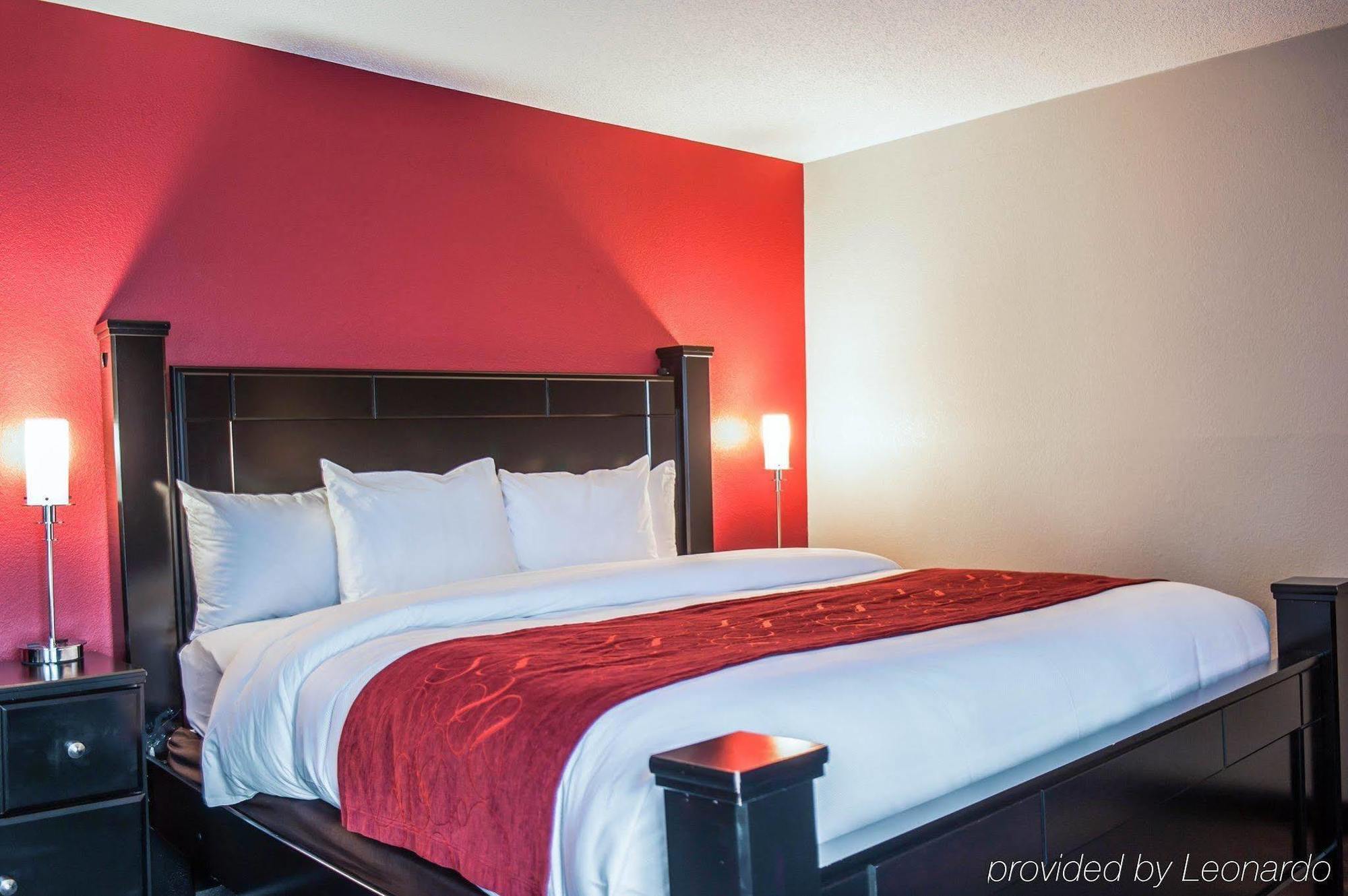 Comfort Suites Nashville Airport - Bna Bagian luar foto
